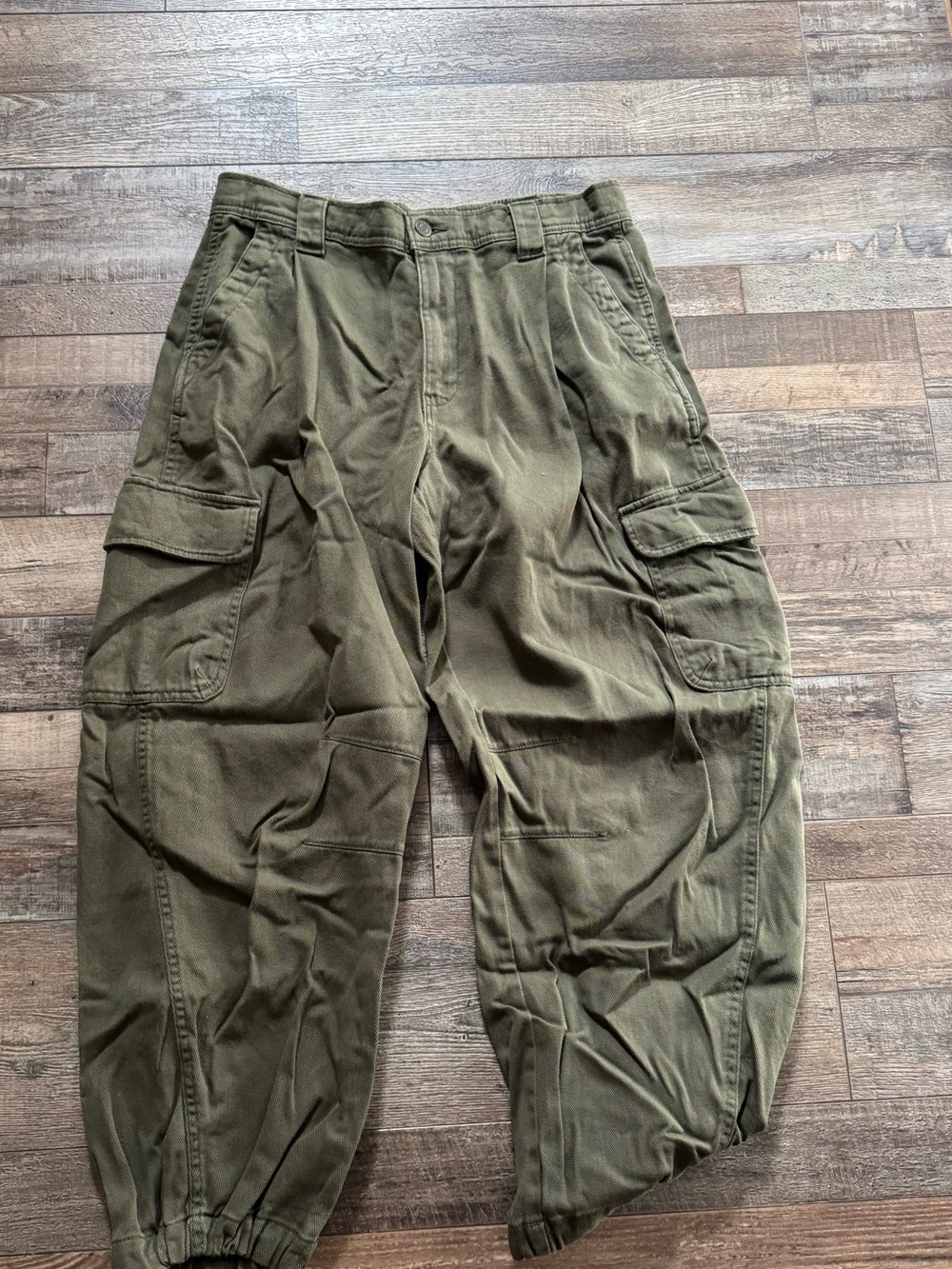 Olive Cargo Pants - Durable Utility Trousers
